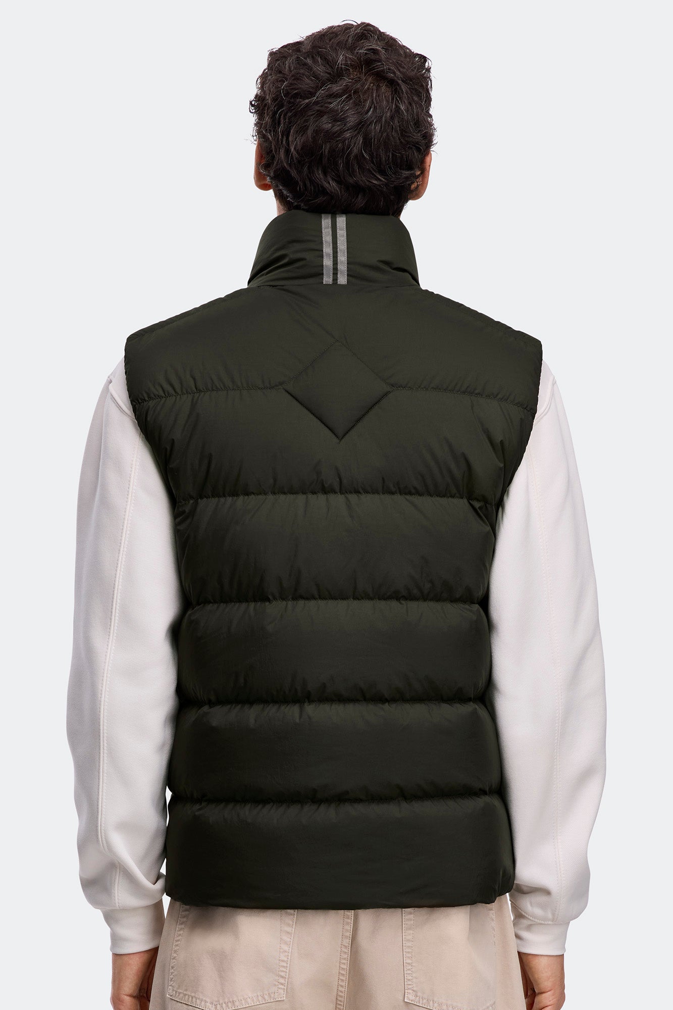 1925MB_9782_c_1753106239