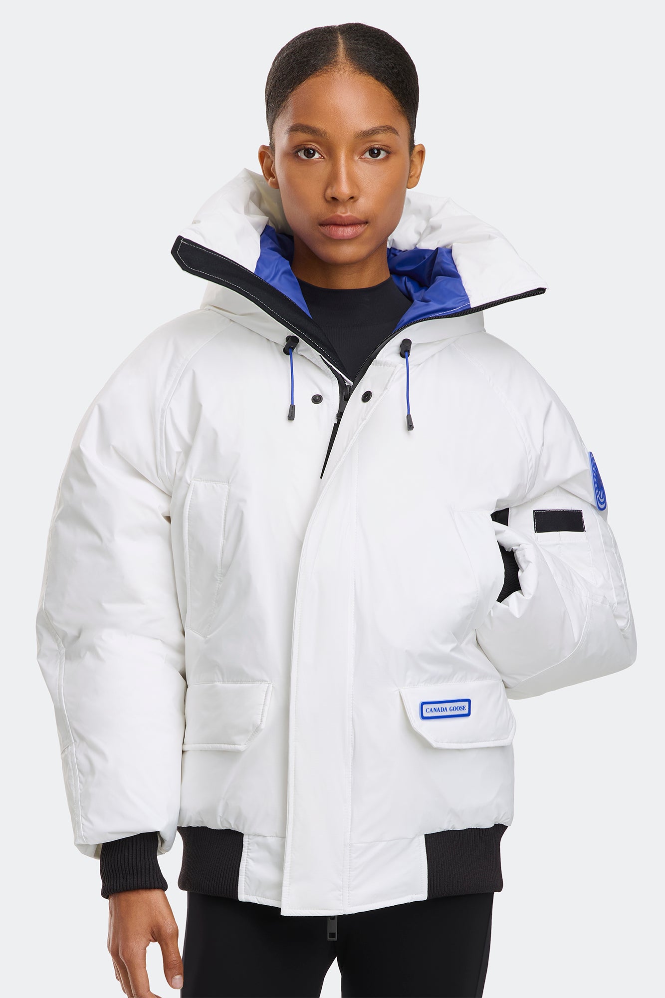 2050U2_9450_a_1763040131