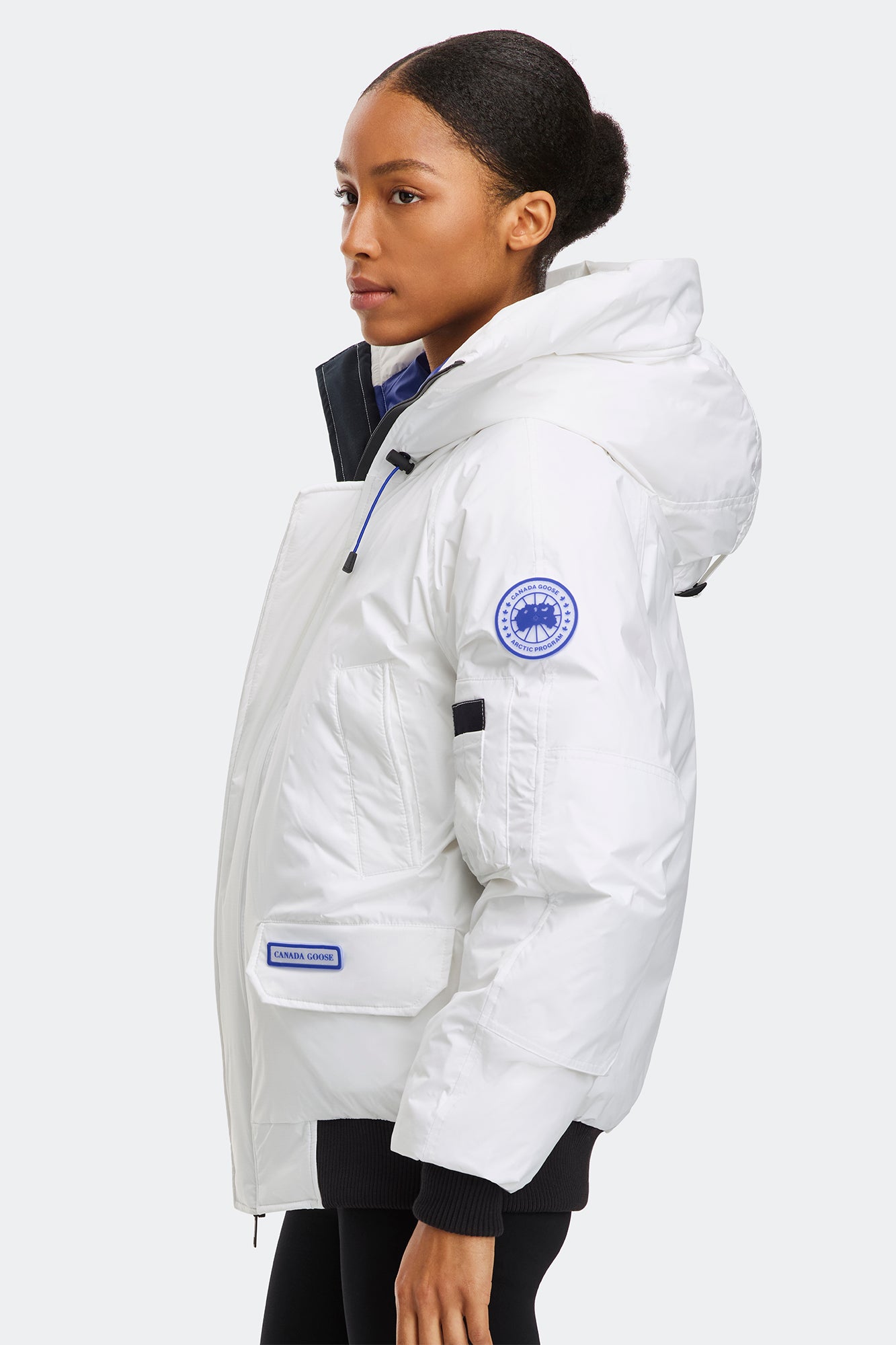 2050U2_9450_c_1763040129