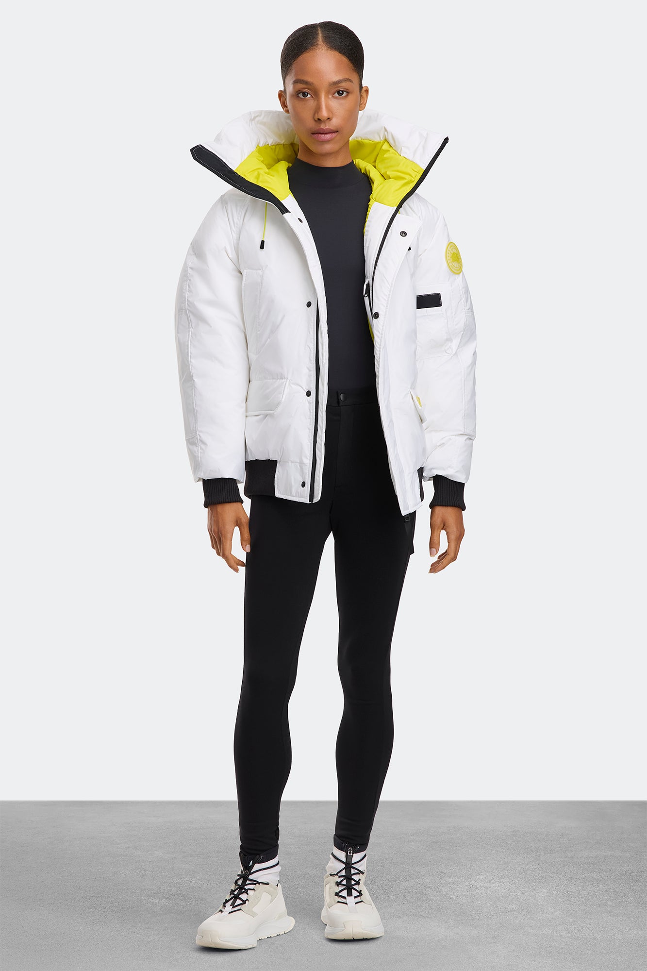 2050U2_9452_1763040095