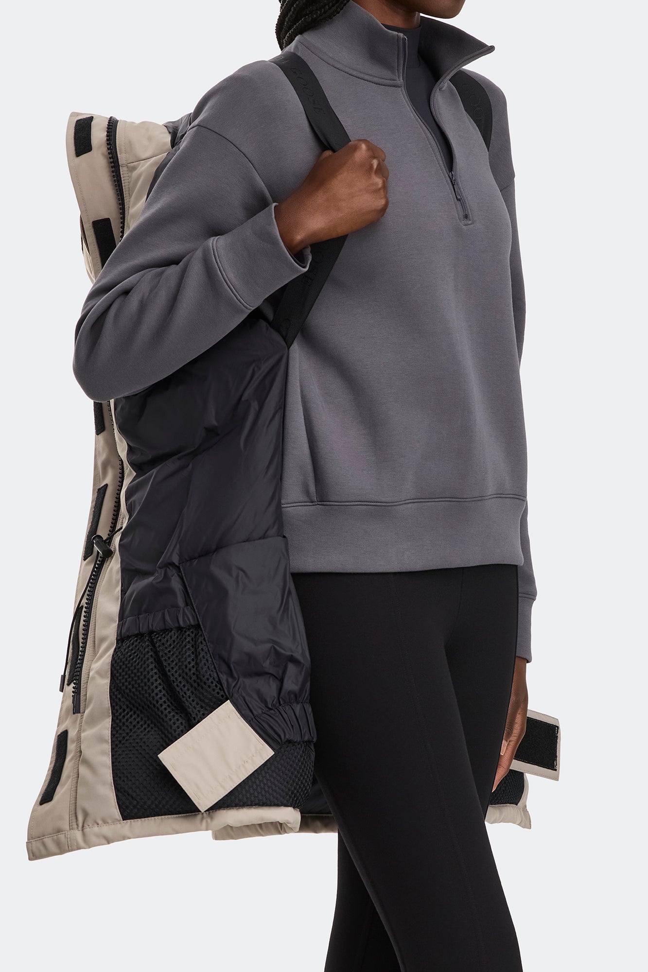 2051W_432_t_1761681564