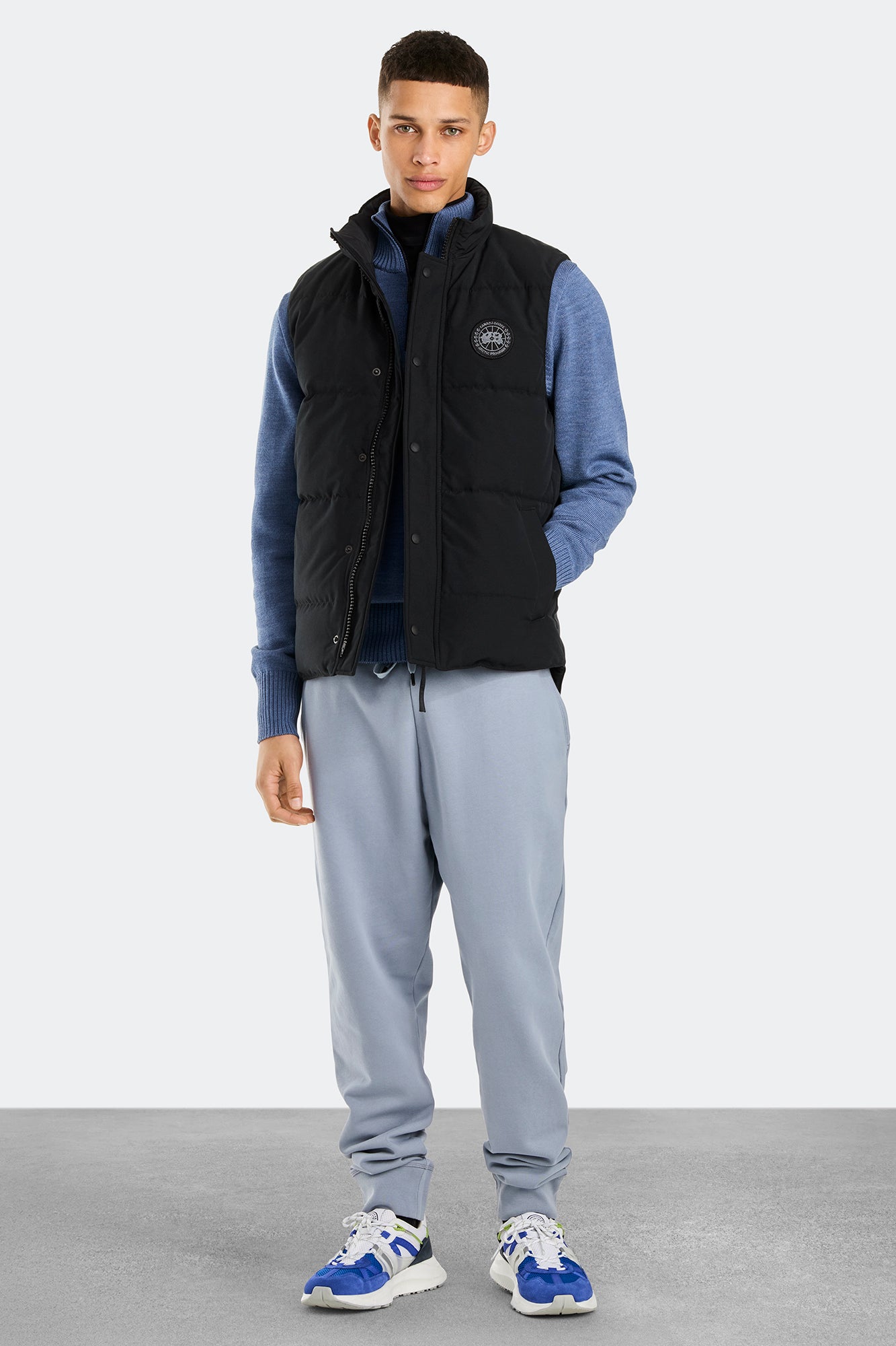 Garson Vest ブラック　S BLACK DISC】Garson Vest Black Label | CANADA GOOSE(カナダ