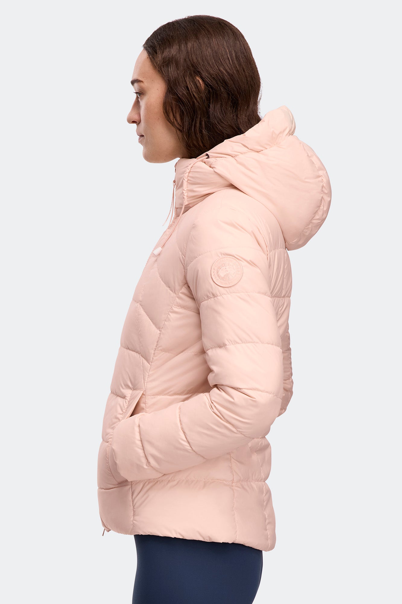 2220LT_9392_b_1753452852