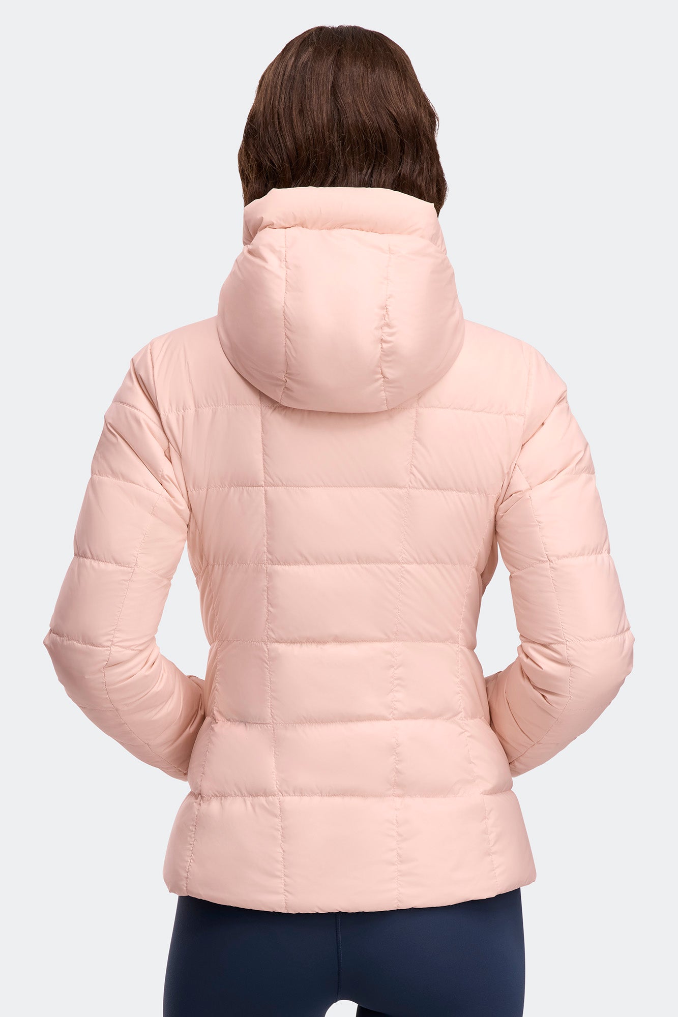 2220LT_9392_c_1753452850