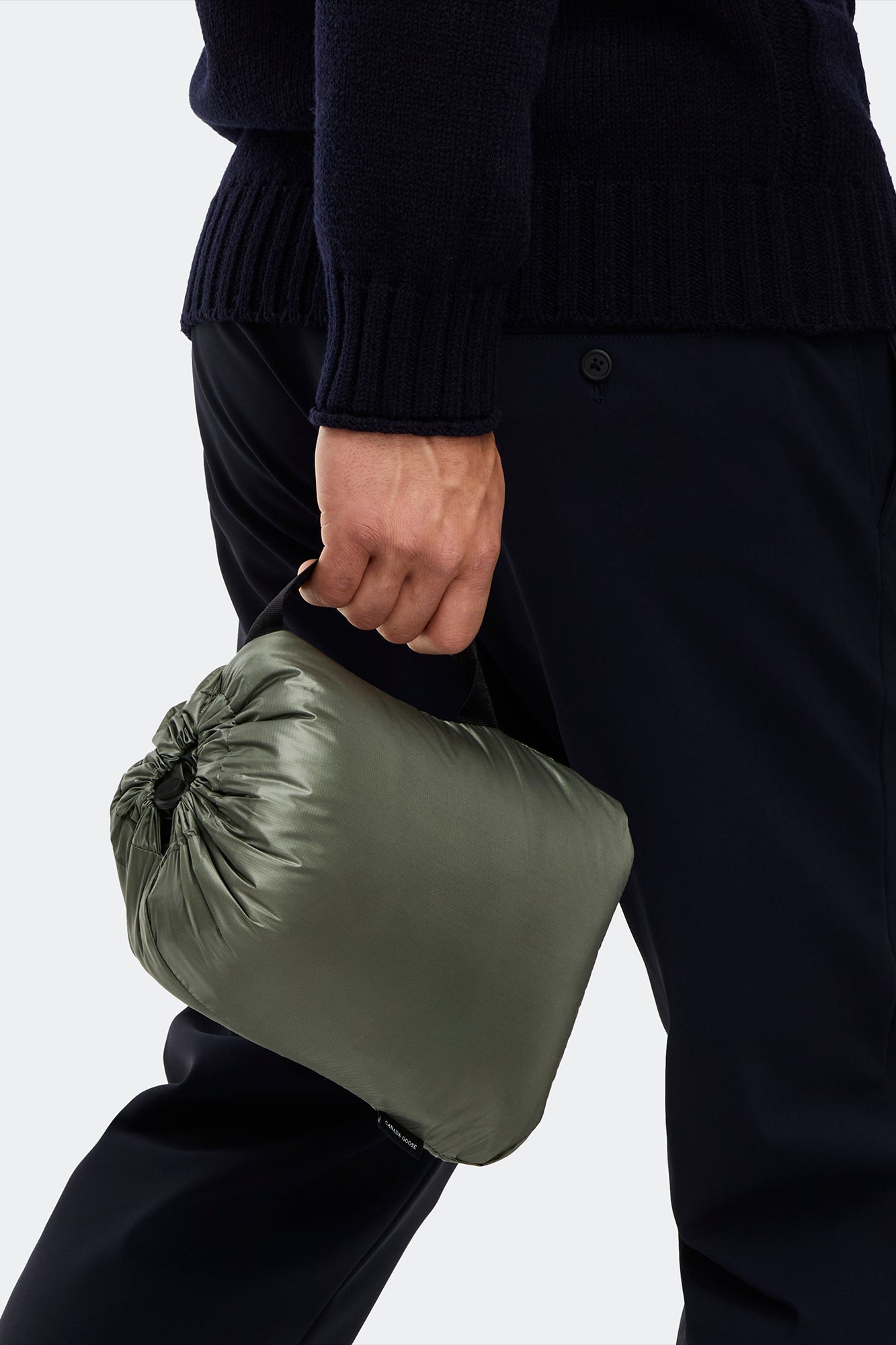 2229M_852_t_1757518494