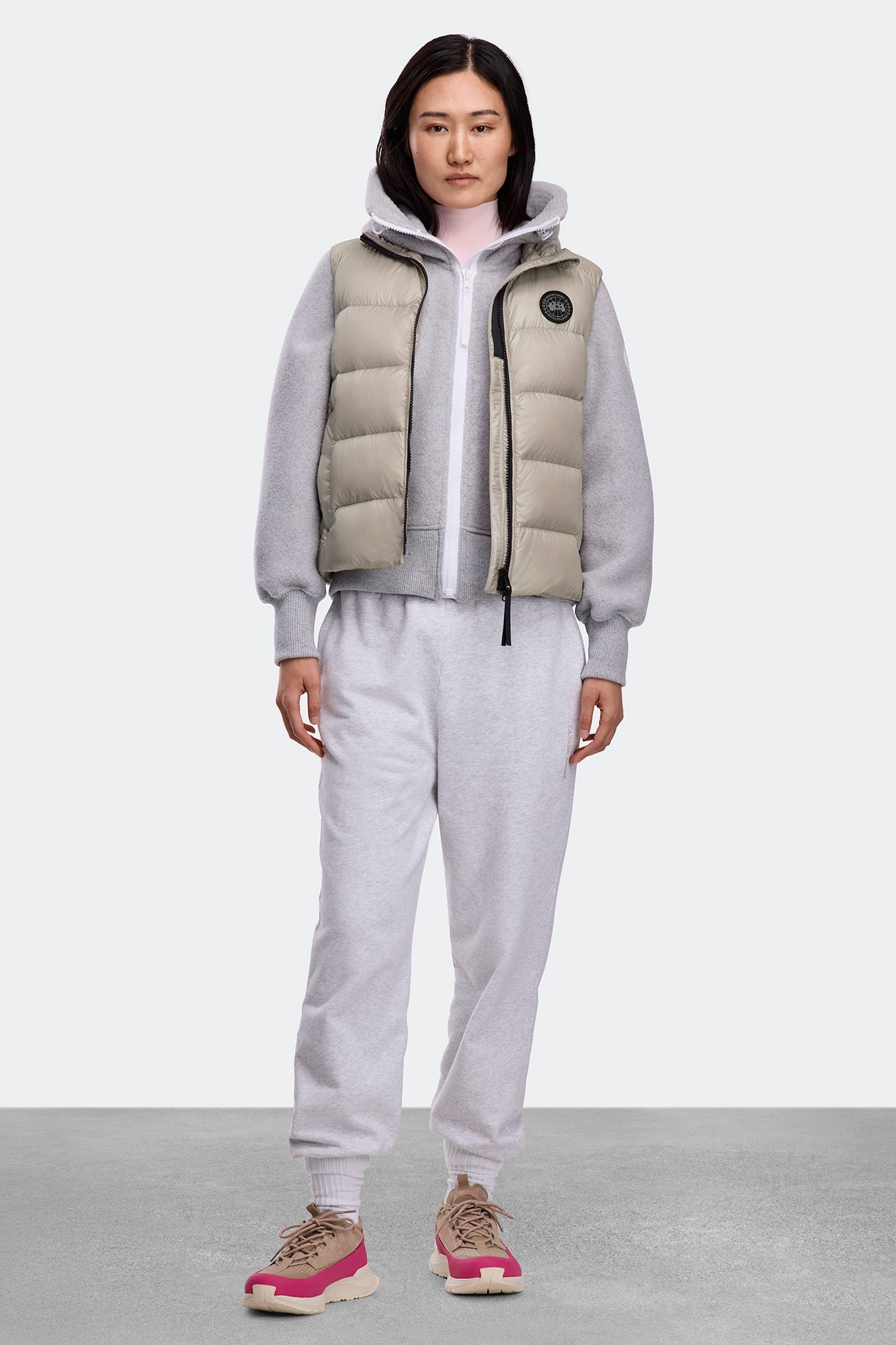 Cypress Vest - Black Disc