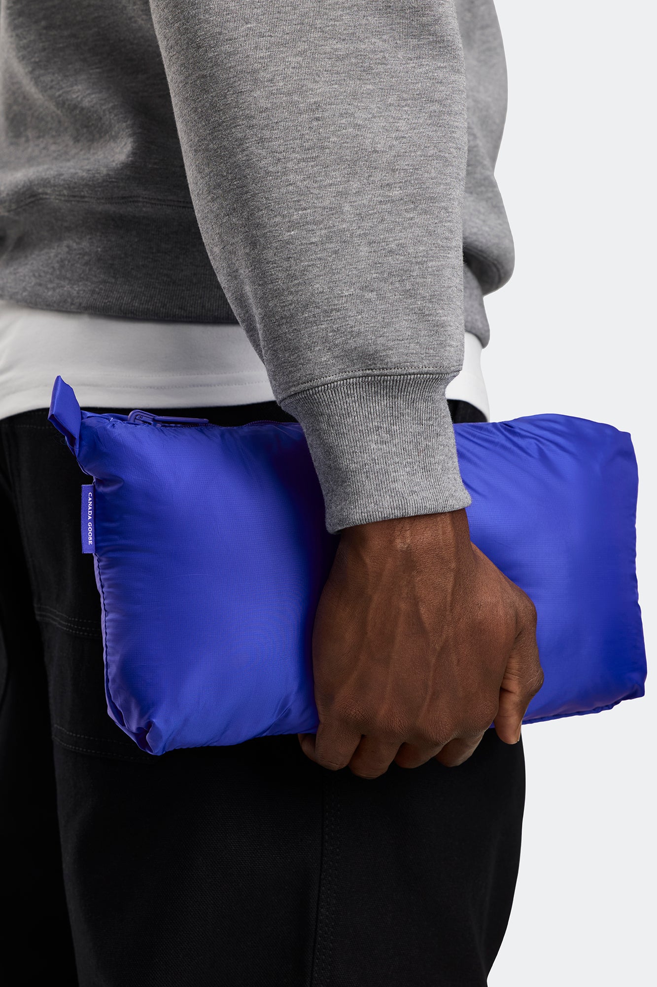 2490MT_9118_t_1768232501