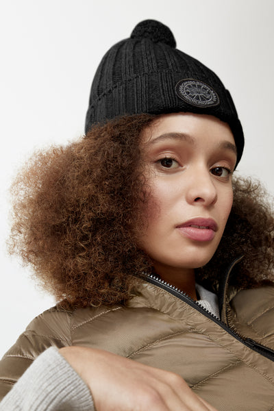 Rib Pom Beanie Cashmere Black – Canada Goose - Main Image