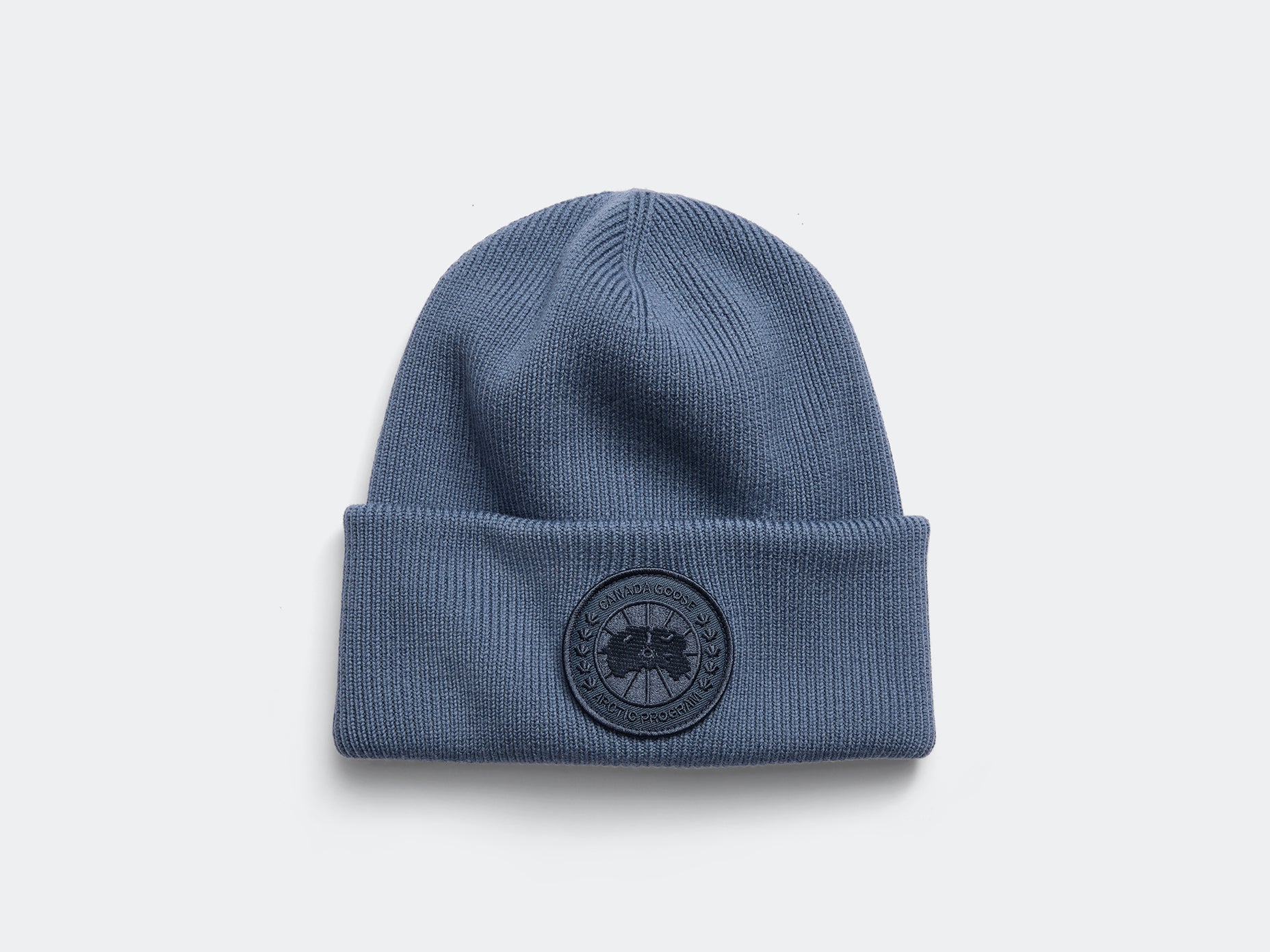  Arctic Disc Toque ブラック CANADA GOOSE（カナダグース） 6936M ARCTIC DISC TOQUE ロゴパッチ