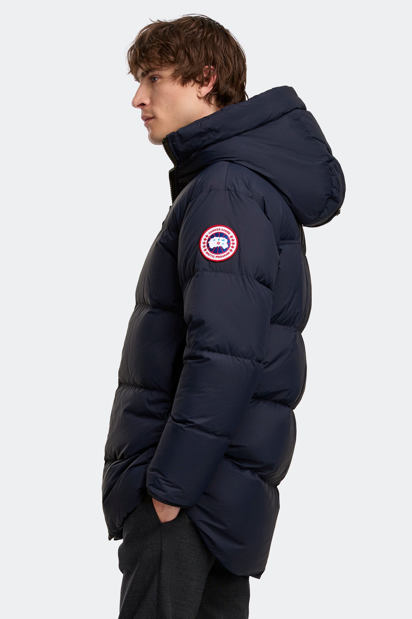 GOODENOUGH GdEnim 121022 ブラックW34 L32 Lawrence Puffer – Canada Goose
